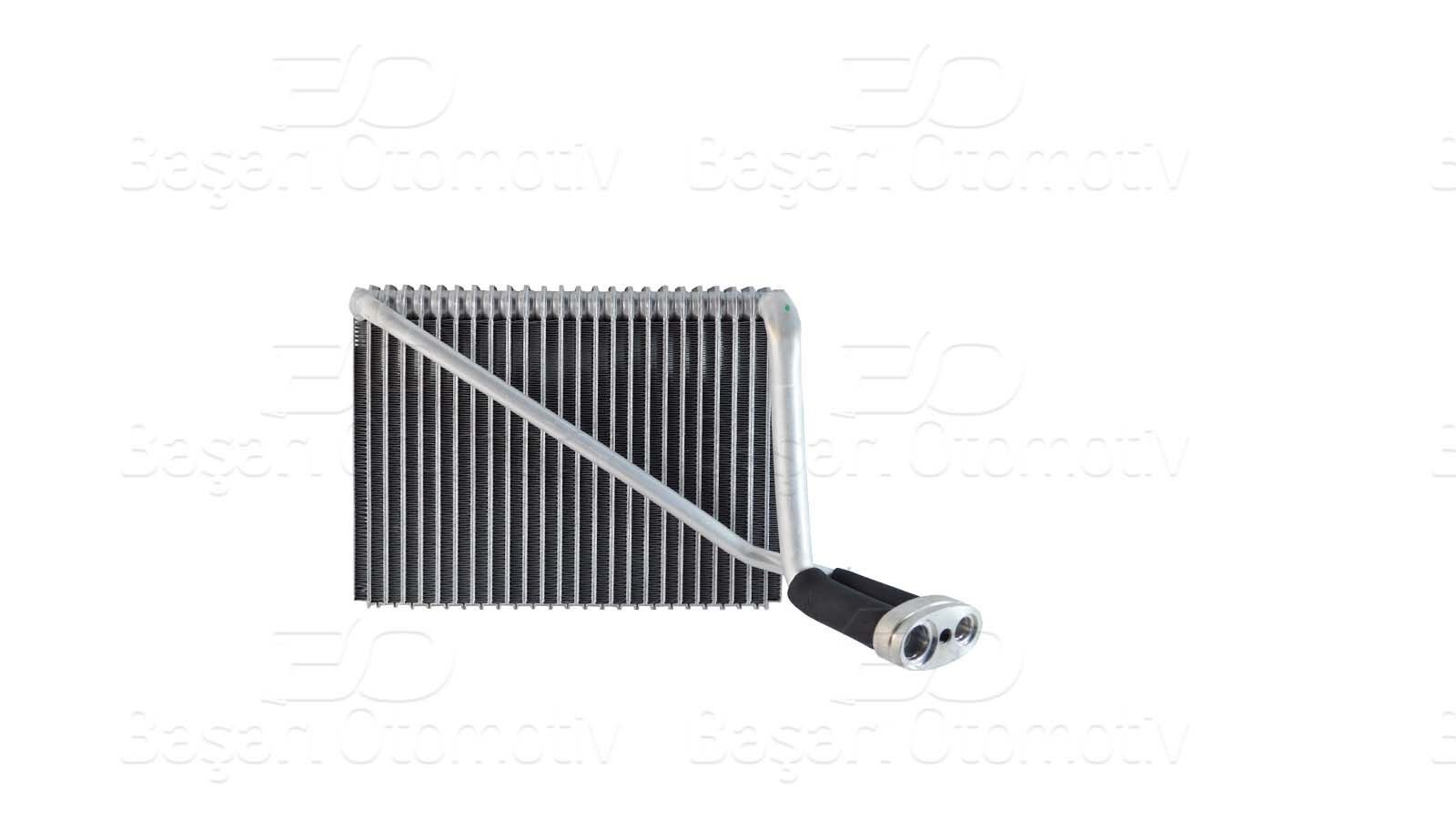 EVAPORATOR
