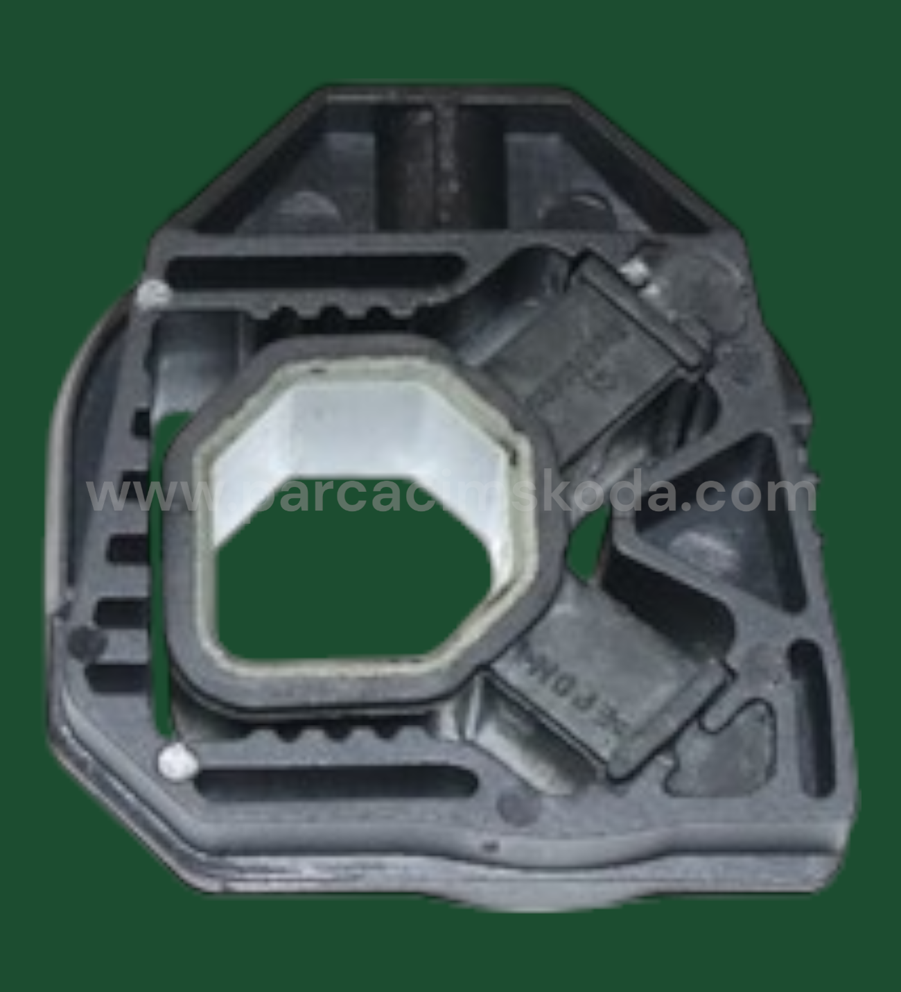 RADYATÖR TAKOZU ÜST